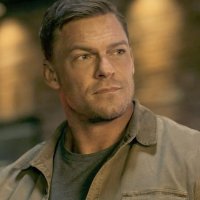 Alan Ritchson Responded To The People Who Won’t Watch ‘Reacher’ Anymore After He Called Trump A ‘Rapist’ And ‘Con Man’