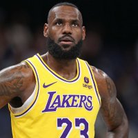 NBA Podcaster LeBron James Is Now Breaking College Basketball Head Coaching News