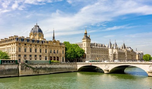 The 8 Best Hotels in Paris